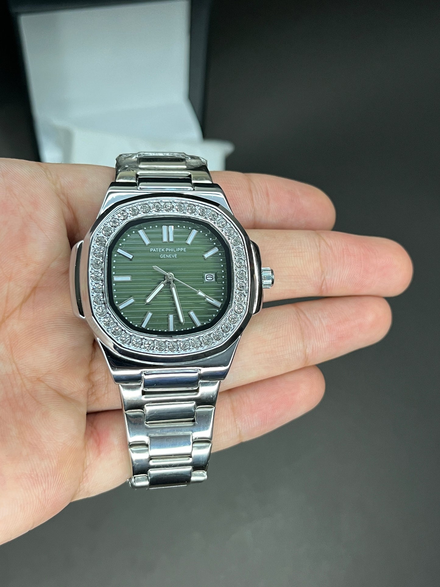 Patek Philippe - Date | Olive Green Dial with Diamond Bezel | Silver Chain